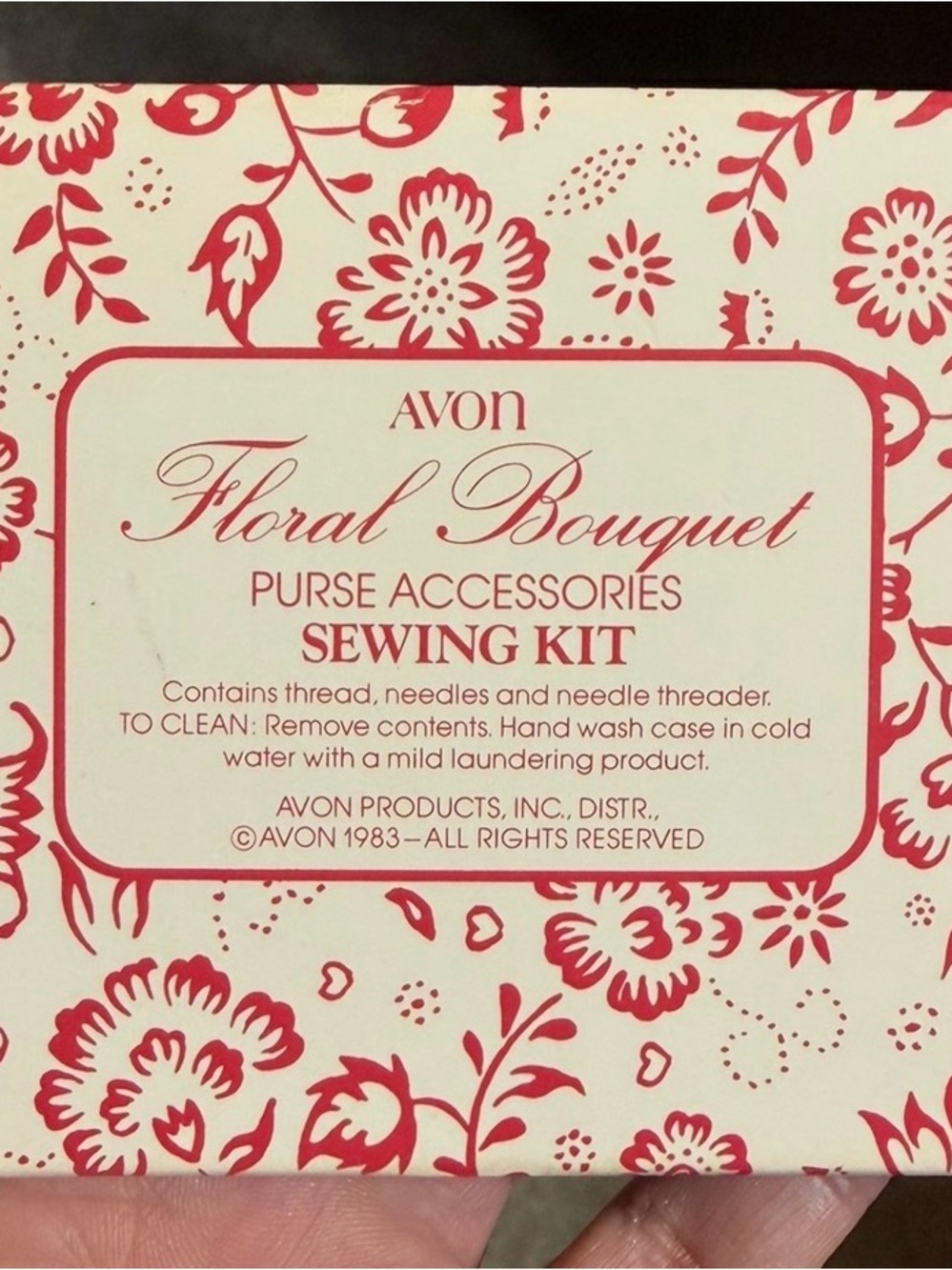 Vintage Avon Floral Bouquet Sewing Kit in Red and Cream (1983)